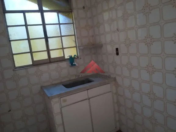 Imagem Casa com 3 dormitórios à venda por R$ 280.000,00 - Venda da Cruz - São Gonçalo/RJ