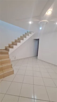 Imagem CASA COM 70 m² - NOVA MIRIM - PRAIA GRANDE SP