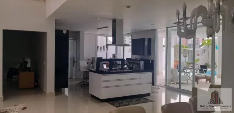 Imagem Sobrado para Venda em São Bernardo do Campo / SP no bairro Santa Terezinha