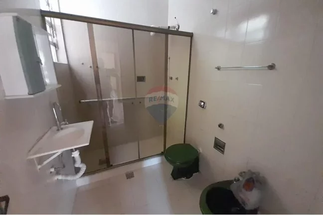 Imagem Apartamento tipo casa em Cascadura , 3 quartos, 2 banheiros e 3 quintais!!
