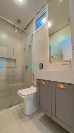 Imagem SOBRADO NÉOCLASSICO NOVO DE ALTO PADRÃO DISPONIVEL PARA VENDA E LOCAÇÃO EM CONDOMINIO FECHADO DE FRANCA/SP