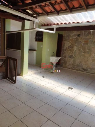 Imagem Casa com 4 dormitórios à venda, 300 m² por R$ 1.300.000,00 - São Cristóvão - Cabo Frio/RJ