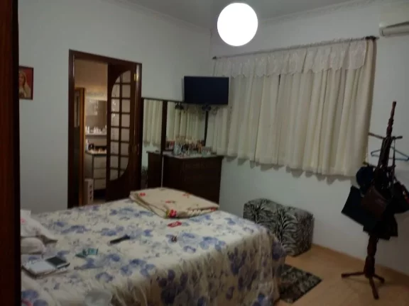 Imagem Casa com 3 dormitórios à venda, 532 m² por R$ 1.700.000,00 - Vila Romanópolis - Ferraz de Vasconcelos/SP