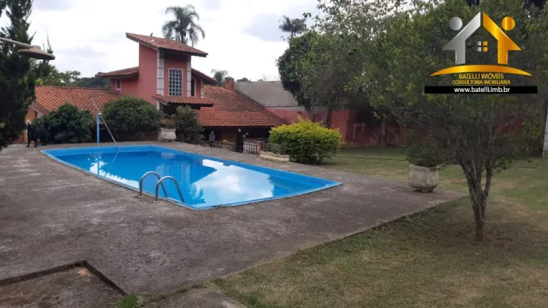Imagem Bela Casa Térrea no Condomínio Colinas de Caucaia do Alto - Cotia