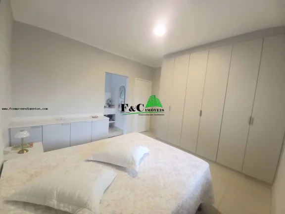 Imagem Casa para Venda em Limeira, Jardim Canaã, 3 dormitórios, 1 suíte, 2 banheiros, 2 vagas