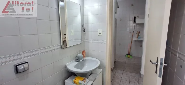 Imagem Excelente oportunidade de investimento: Apartamento à venda em Praia Grande-SP, Aviação! 1 quarto, 1 sala, 1 banheiro, 1 vaga, 50m².