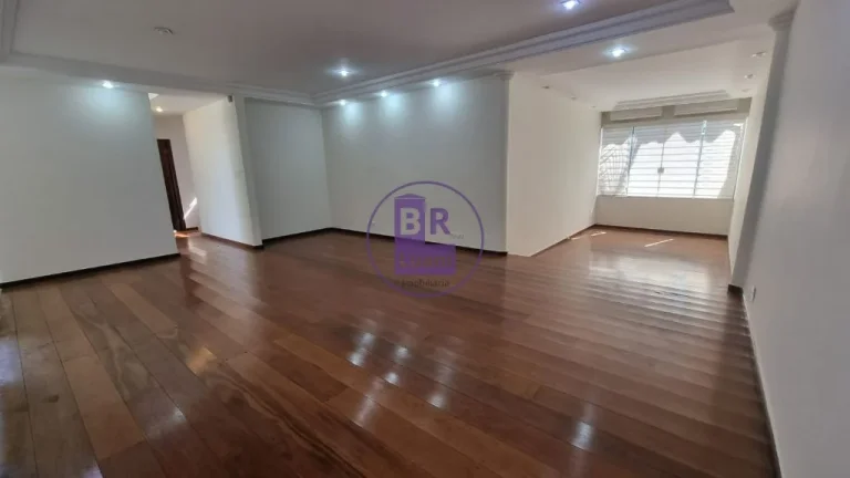 Imagem Casa para locação ou venda com localização privilegiada