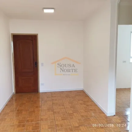 Imagem Apartamento com 64m² reformado, dispõe de 2 dormitórios, 1 banheiro, sala para dois ambientes, sa...