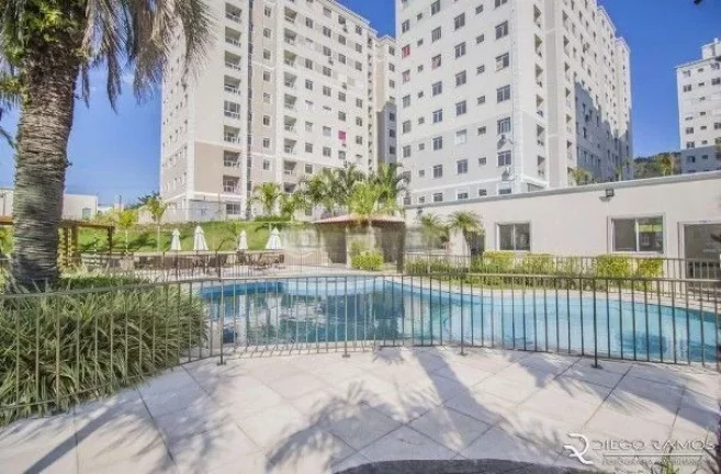 Imagem Apartamento à venda em Porto Alegre, Petrópolis, com 2 quartos, 47m²