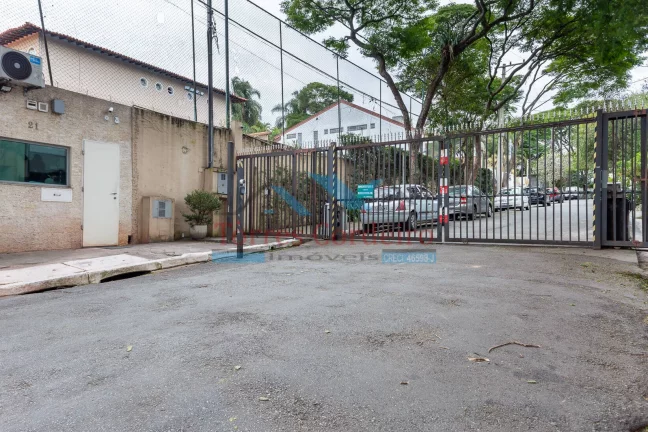 Imagem Sobrado 5 Dorm. (2 Suítes) - 3 vagas - Morumbi