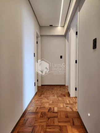 Imagem APTO ESPAÇOSO COM 180 M², 3 SUÍTES, REFORMADA E IMPECÁVEL COM INFRA PARA AR COND, 2 VAGAS DETERMINADAS E 16º ANDAR - JD PAULISTA