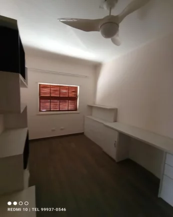 Imagem Alugo casa em condomínio 04 dor