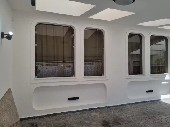Imagem VENDO BELISSÍMA CASA DE DOIS PAVIMENTOS NO BAIRRO IPIRANGA - SP!
