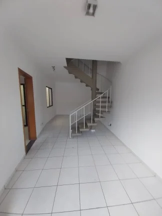 Imagem Cobertura Triplex para Locação