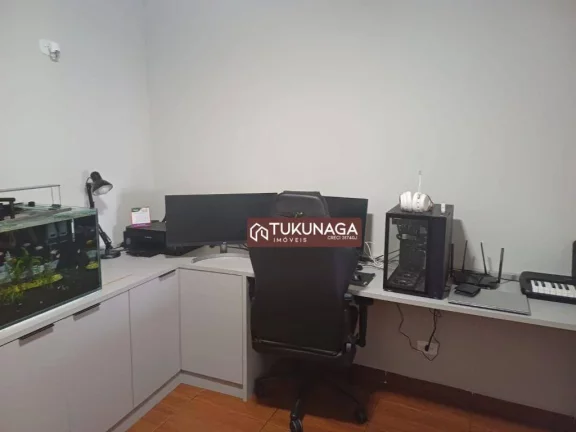 Imagem Casa Térrea com 4 dormitórios à venda, 125 m² por R$ 700.000 -Jardim Valéria- Guarulhos/SP