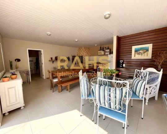 Imagem Excelente residência plana, parcialmente averbada, localizada no bairro América, próximo ao Super...