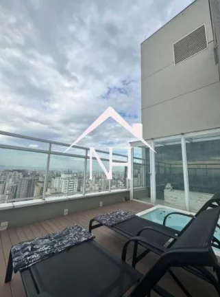 Imagem Linda Cobertura de 404m c/ 5 suítes, terraço gourmet, 5 vagas, home office, jacuzzi, pé direito duplo e uma vista exuberante de SP
