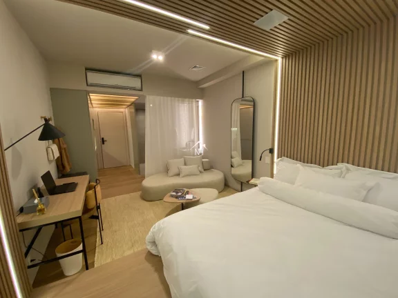 Imagem Studio de 27m com dormitório e terraço, coworking, deck molhado, solarium, espaço gourmet, fitness, sauna, lavanderia, piscina, lounge externo