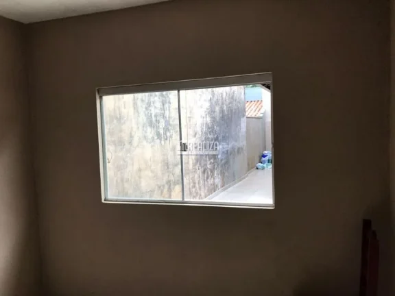 Imagem Casa à venda no bairro Residencial Tancredo Neves, em Uberaba