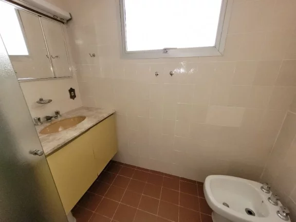 Imagem APARTAMENTO AMPLO 100 METROS DA PRAIA