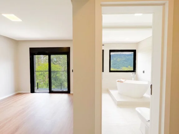 Imagem Casa com 4 quartos à venda, 318 m² por R$ 3.490.000 - Sítio do Morro - Santana de Parnaíba/SP