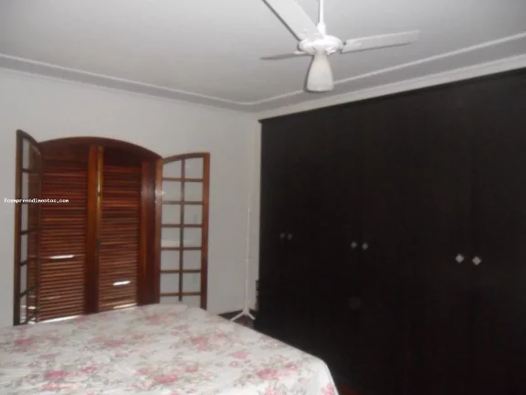 Imagem Casa para Venda em Limeira, Jardim Canaã, 4 dormitórios, 1 suíte, 1 banheiro, 3 vagas