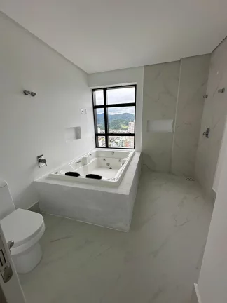 Imagem Cobertura com 4 dormitórios à venda sendo 4 suítes, 418 m² por - R$ 13.047.204,00 - Centro - Itapema/SC