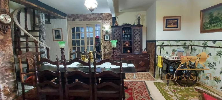 Imagem Locação de Casa com Potencial para Pousada/Guest House em Campos do Jordão