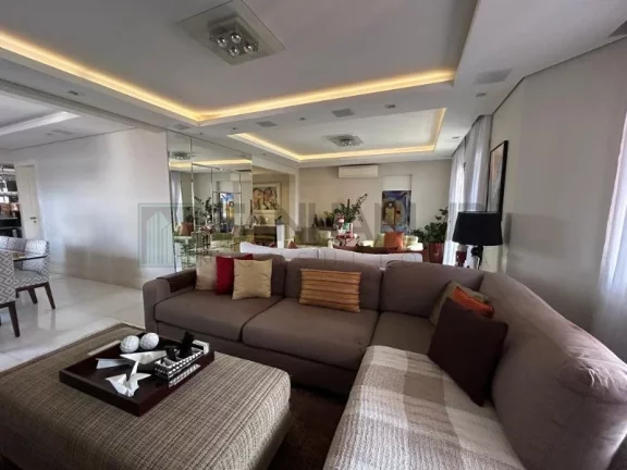 Imagem Espaçoso apartamento de luxo à venda no Itaim Bibi, São Paulo-SP: 4 quartos, 4 suítes, 3 salas, 6 banheiros, 3 vagas de garagem, 213m²!