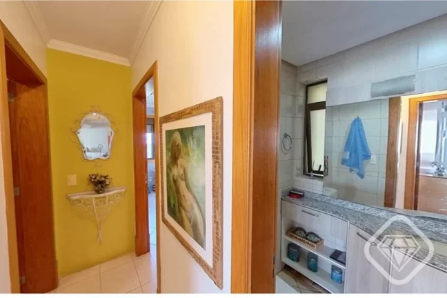 Imagem Apartamento espaçoso e bem localizado na Armando Barbedo para viver com conforto na Tristeza.

Trê...