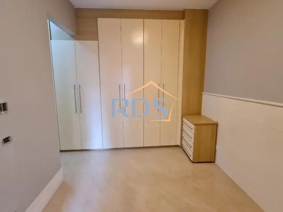 Imagem Apartamento de 144m com 4 dormitórios, excelente localização