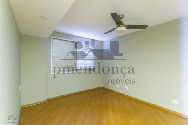 Imagem Apartamento à venda na Rua Itacolomi com 3 quartos ( 1 suíte ) e 2 vagas, 143m2