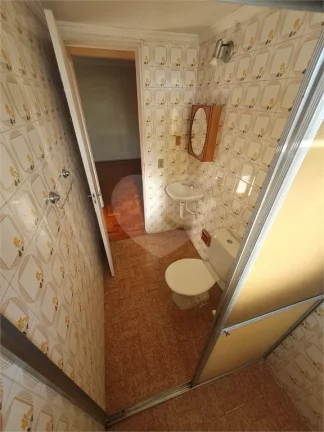 Imagem Apartamento à venda com 2 quartos no condomínio Edifício Karina, São Paulo - SP