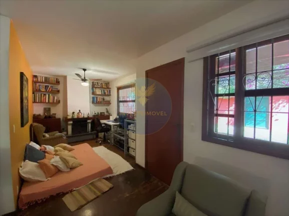 Imagem Casa em Condomínio a Venda no bairro Granja Viana - Carapicuíba, SP
