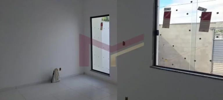 Imagem CASA 2/4 NO BAIRRO CAMPO LIMPO