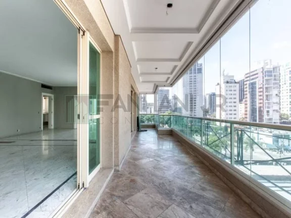 VENDO EXCELENTE APARTAMENTO NA RUA PROF. ARTHUR rAMOS. Quadra de Tênis,junto ao clube Pinheiros,vista panorâmica,único! Sofisticado empreendimento e