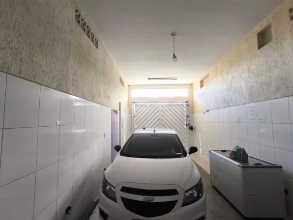Imagem Sobrado com 3 dormitórios à venda, 375 m² por R$ 695.000,00 - Vila Jurema - Ferraz de Vasconcelos/SP