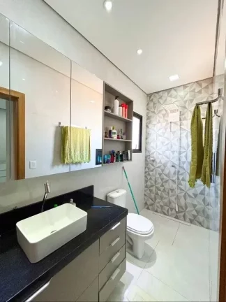 Imagem Casa em Condomínio para Venda em Cuiabá / MT no bairro Jardim Imperial