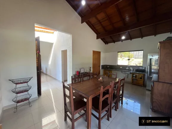 Imagem Incrível Chácara Térrea Mobiliada 3 Suítes em Condomínio em Atibaia!
