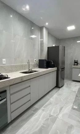 Imagem Apartamento para Venda em Nova Friburgo, Centro, 2 dormitórios, 1 suíte, 3 banheiros, 1