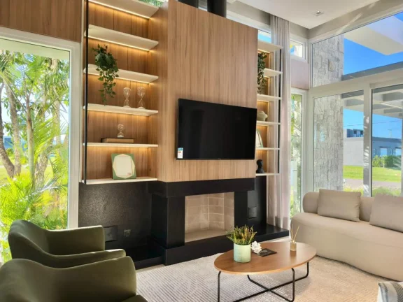 Imagem Casa em Condominio 4 Dormitórios - Bairro Arroio Teixeira