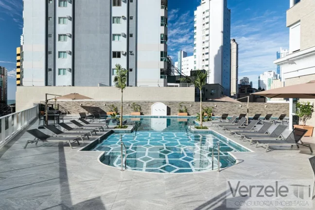 Imagem Apartamento 3 dormitórios para Venda em Balneário Camboriú / SC no bairro Centro