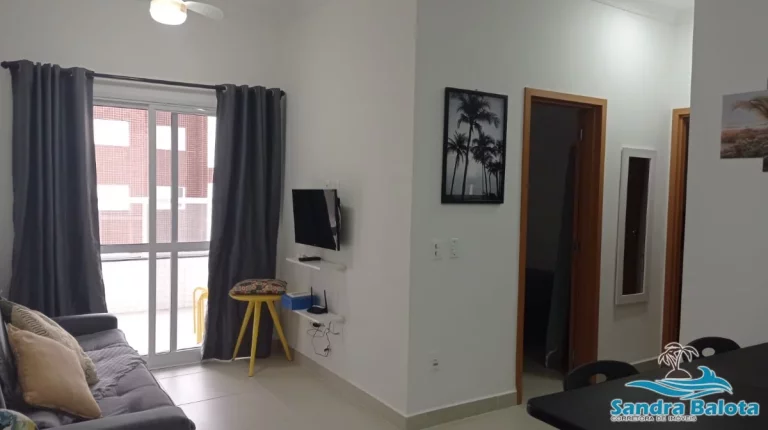 Imagem Apartamento de 2 dormitórios sendo 1 suíte a 300 metros da Praia da Toninhas