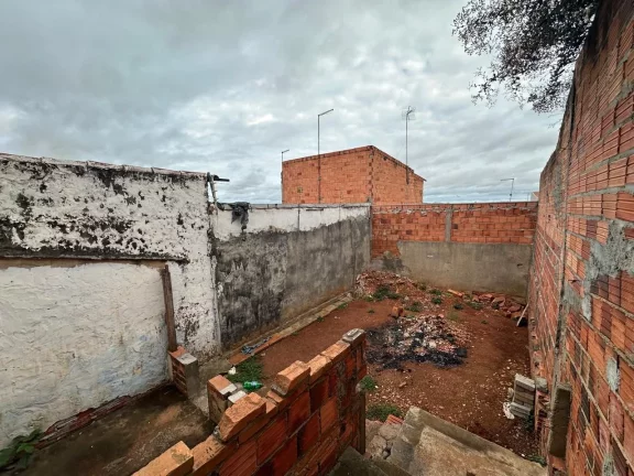 Imagem Casa com 2 dormitórios à venda, 60 m² por R$ 150.000,00 - Jardim Rosa Garcia - Tatuí/SP