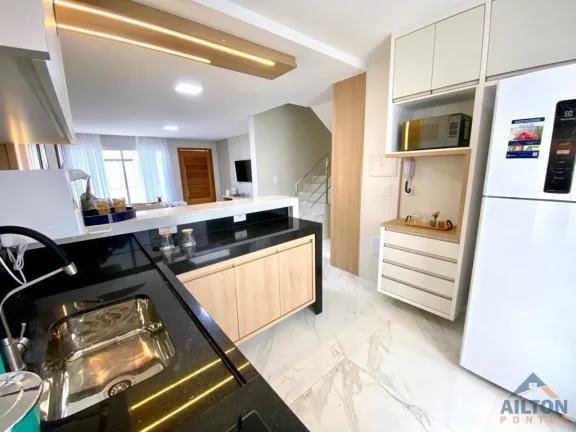 Imagem Casa com 3 Suítes Mobiliada e Decorada à Venda no Bairro Jardim Boa Vista - Guarapari/ES