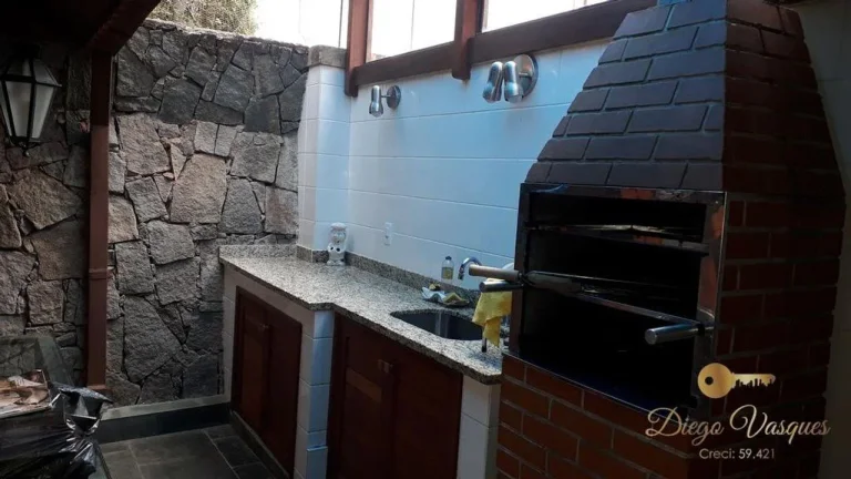 Imagem Casa em Condomínio para Venda em Teresópolis / RJ no bairro Quebra Frascos