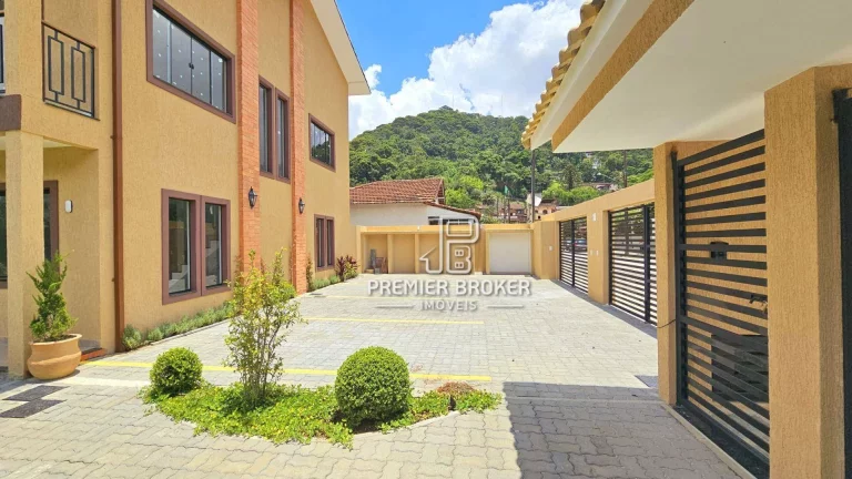 Imagem Casa à venda, 116 m² por R$ 690.900,00 - Nossa Senhora de Fátima - Teresópolis/RJ