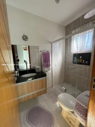 Imagem Sobrado para Venda em Guarulhos / SP no bairro Jardim Paraventi