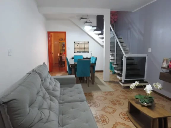 Imagem Casa à venda em São Paulo-SP, Vila Bertioga: 2 quartos, 3 banheiros, 1 vaga garagem, 130m² de área