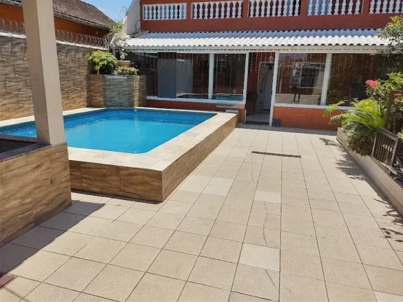 Imagem SOBRADO COM 4 DORMITÓRIOS À VENDA, 220 M² POR R$ 1.150.000,00 - OCIAN - PRAIA GRANDE/SP